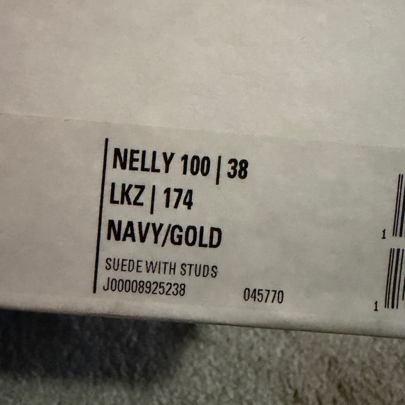 Jimmy Choo Navy Blue Studded Women's Sandals. Size 8 - Picture 6 of 6